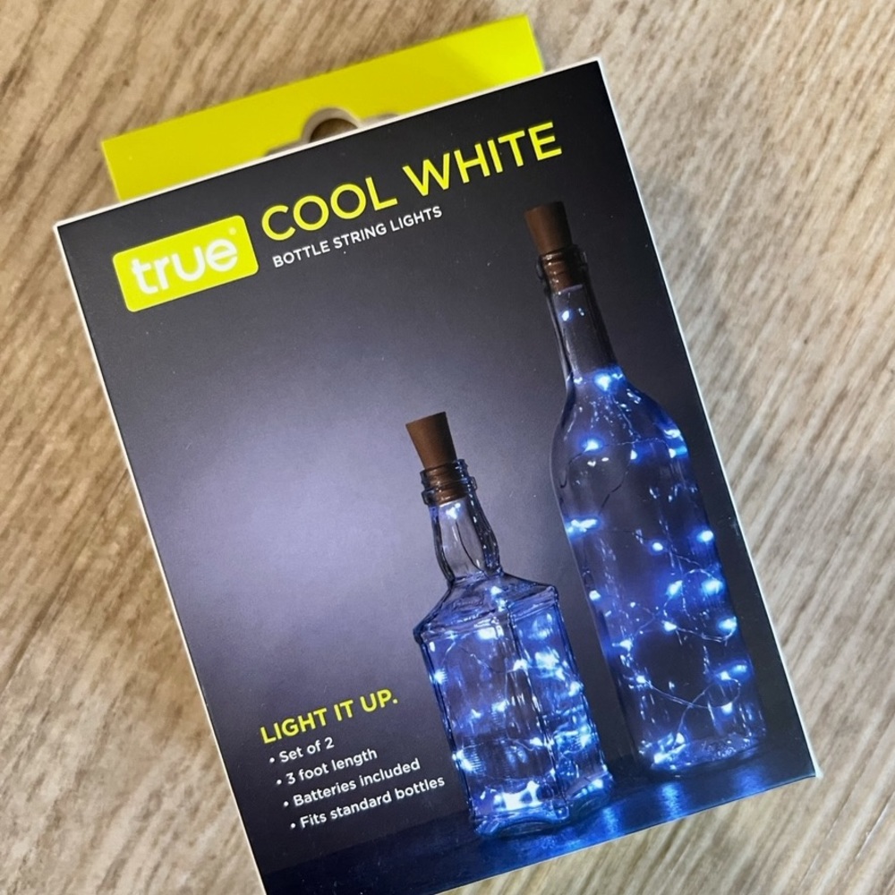 Wine Bottle Cork Lights each box comes with 2 corks